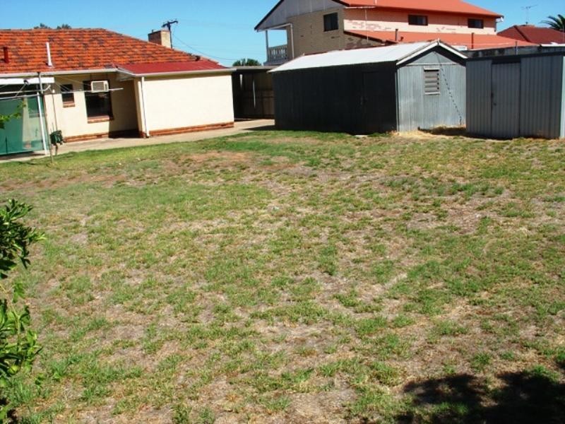 2 Balmoral Street, Lockleys SA 5032