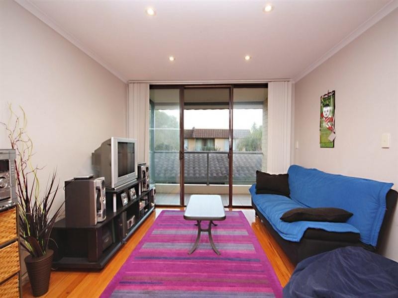 24/72 Military Road, Tennyson SA 5022