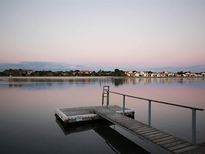 24/72 Military Road, Tennyson SA 5022