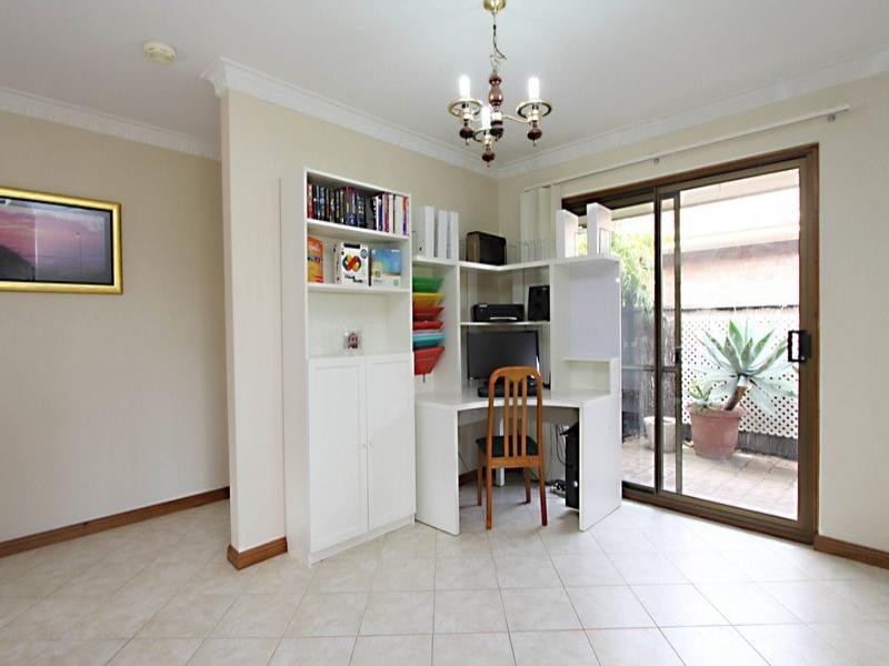 25 Blue Sails Court, West Lakes SA 5021