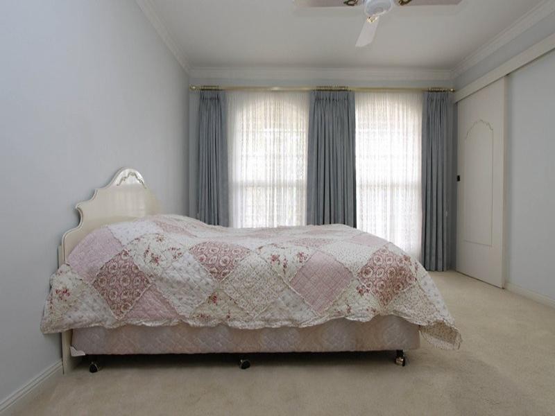 25 Blue Sails Court, West Lakes SA 5021