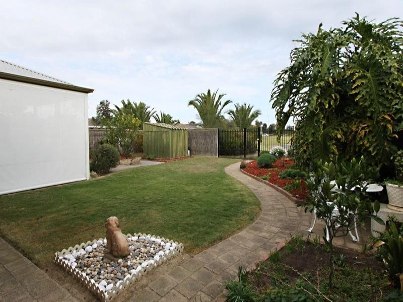 25 Blue Sails Court, West Lakes SA 5021