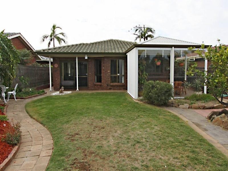 25 Blue Sails Court, West Lakes SA 5021