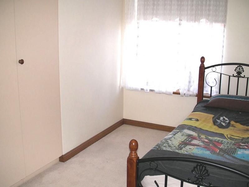 25 Blue Sails Court, West Lakes SA 5021