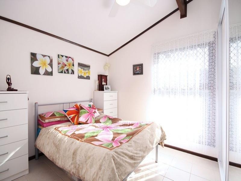 21 Thiele Crescent, West Lakes Shore SA 5020