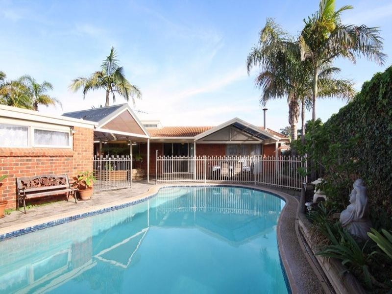 21 Thiele Crescent, West Lakes Shore SA 5020