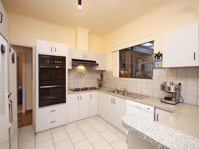 7 Lambert Avenue, West Lakes Shore SA 5020