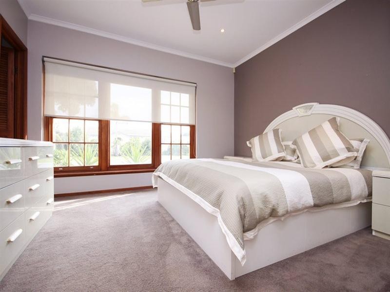 2 Huntingdale Avenue, West Lakes SA 5021