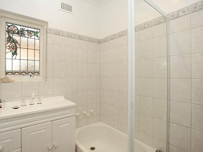 14 Farncomb Road, Fulham SA 5024