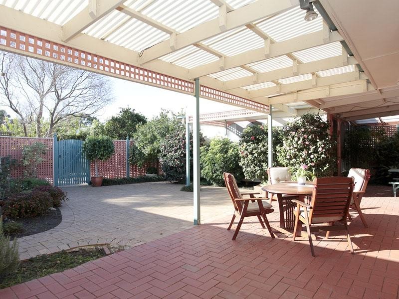 14 Farncomb Road, Fulham SA 5024