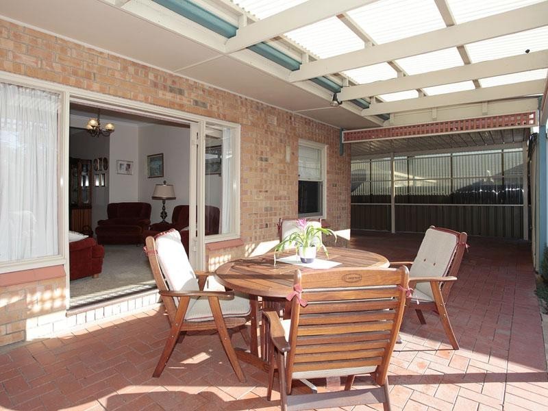 14 Farncomb Road, Fulham SA 5024