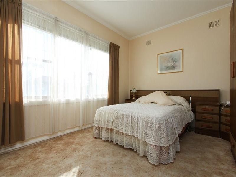 18 Blackler Avenue, Plympton Park SA 5038