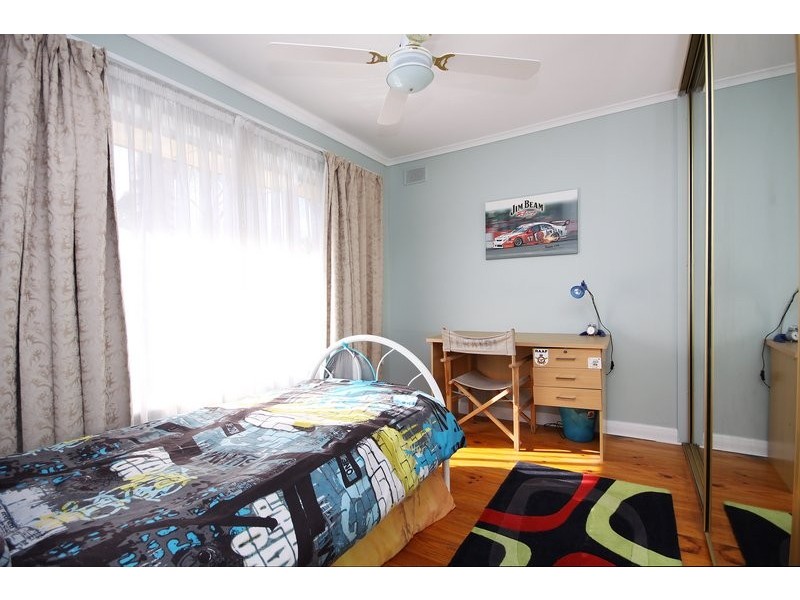 19 Lilac Avenue, Flinders Park SA 5025