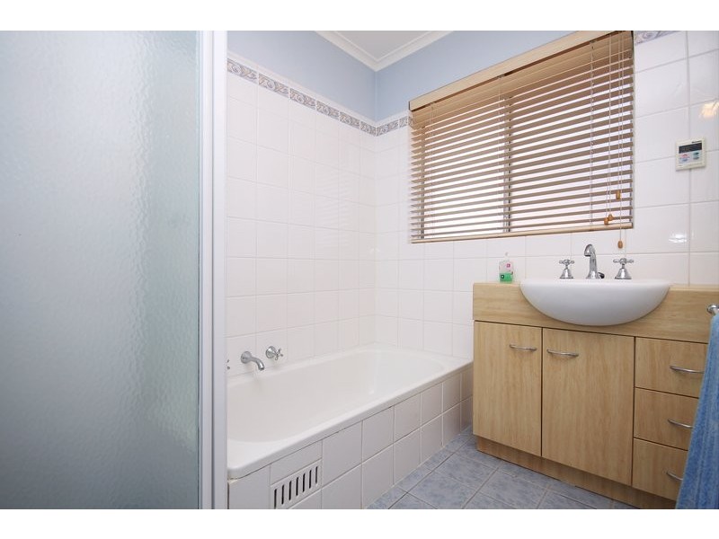 19 Lilac Avenue, Flinders Park SA 5025