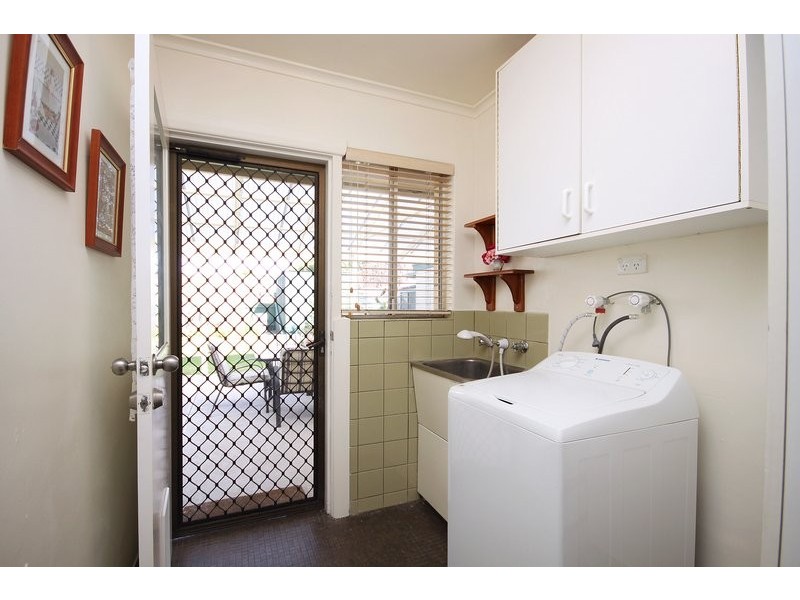 19 Lilac Avenue, Flinders Park SA 5025