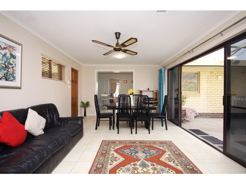 19 Lilac Avenue, Flinders Park SA 5025