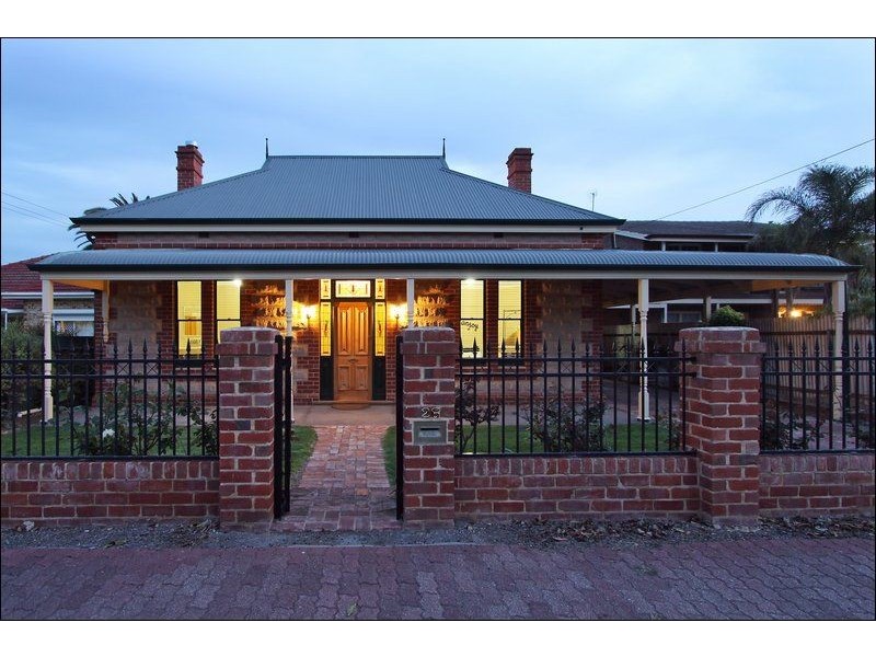 26 Macfarlane Street, Glenelg North SA 5045