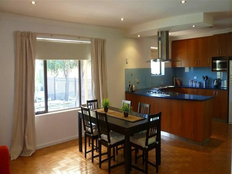 8 HMAS Australia Road, Henley Beach South SA 5022