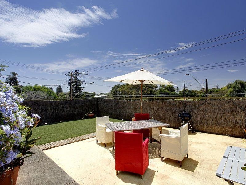 5/156 Seaview Road, Henley Beach South SA 5022