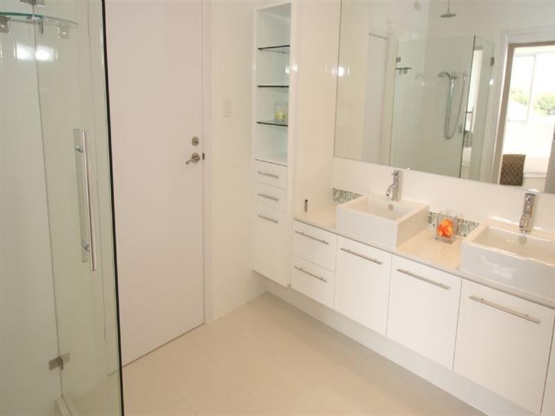 1 Cavendish Street, West Beach SA 5024