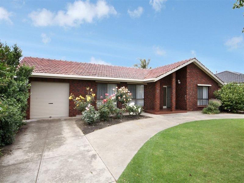 28 Cambridge Avenue, West Beach SA 5024