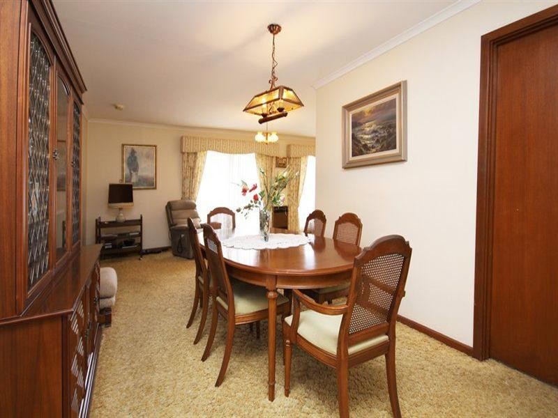 28 Cambridge Avenue, West Beach SA 5024