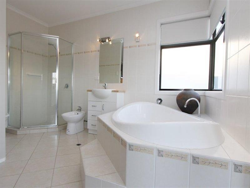 10A Graydale Street, West Beach SA 5024