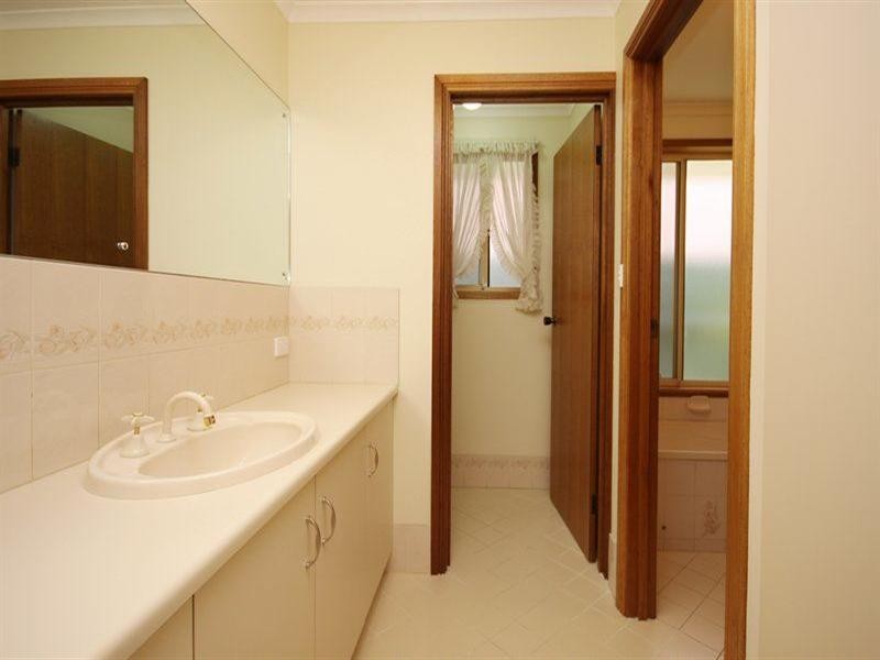 3 Joan Avenue, Fulham Gardens SA 5024