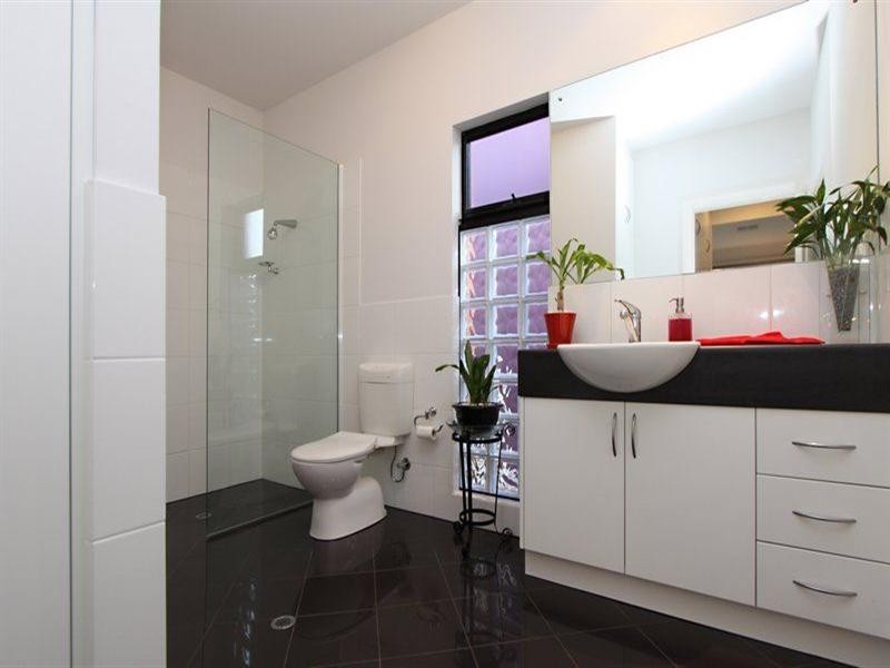 8 Annes Court, West Beach SA 5024