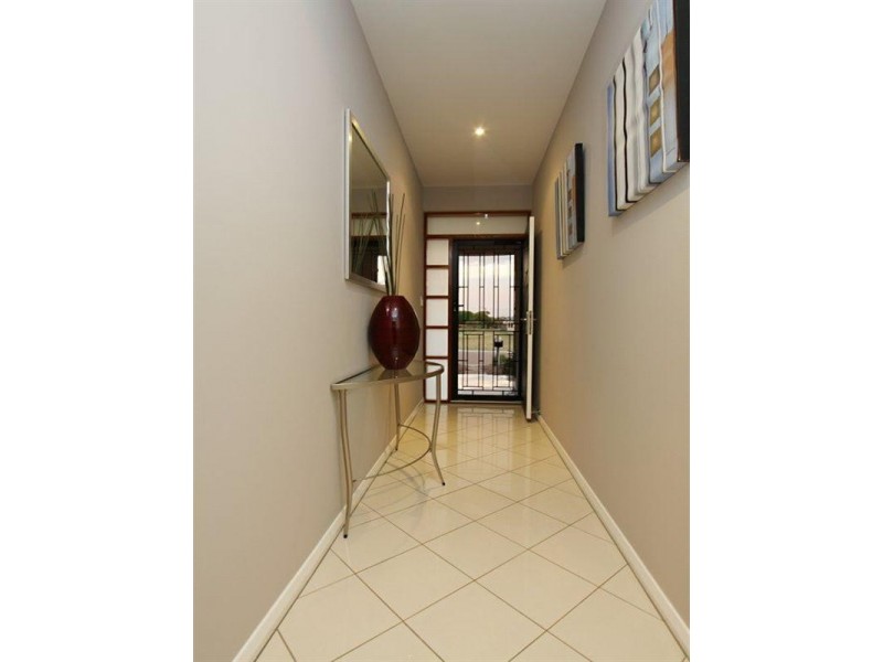 8 Annes Court, West Beach SA 5024