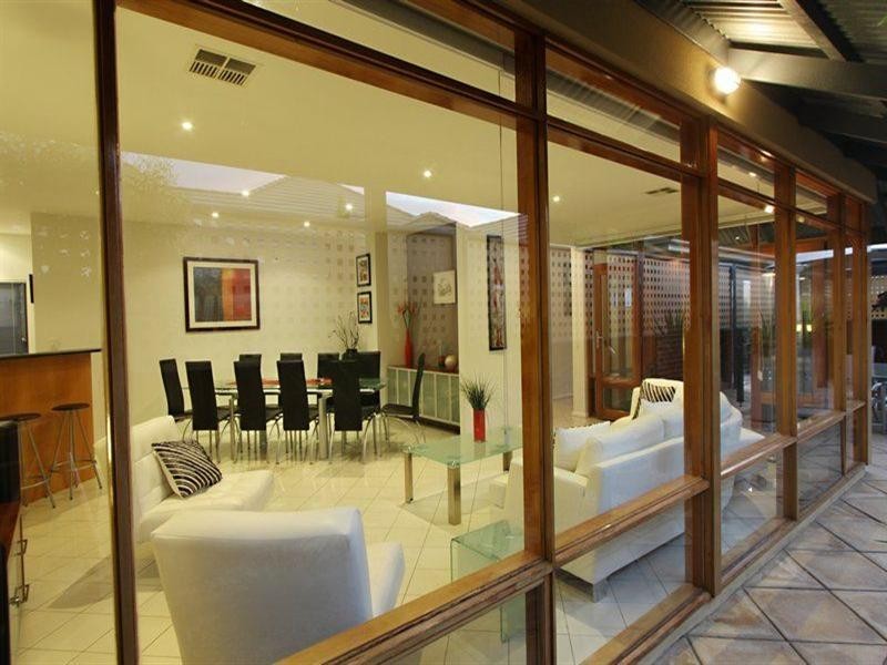 8 Annes Court, West Beach SA 5024