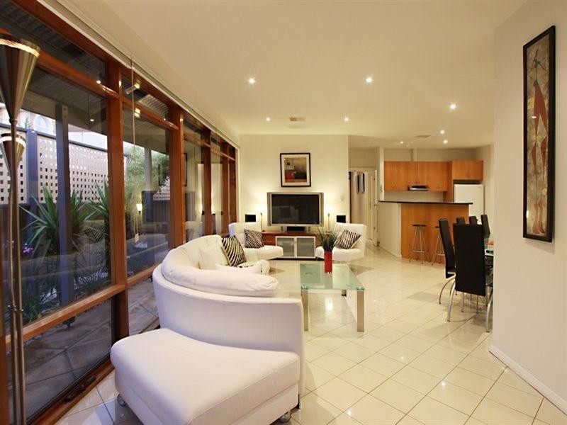 8 Annes Court, West Beach SA 5024