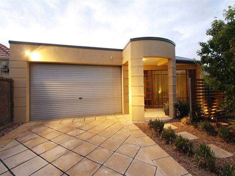 8 Annes Court, West Beach SA 5024