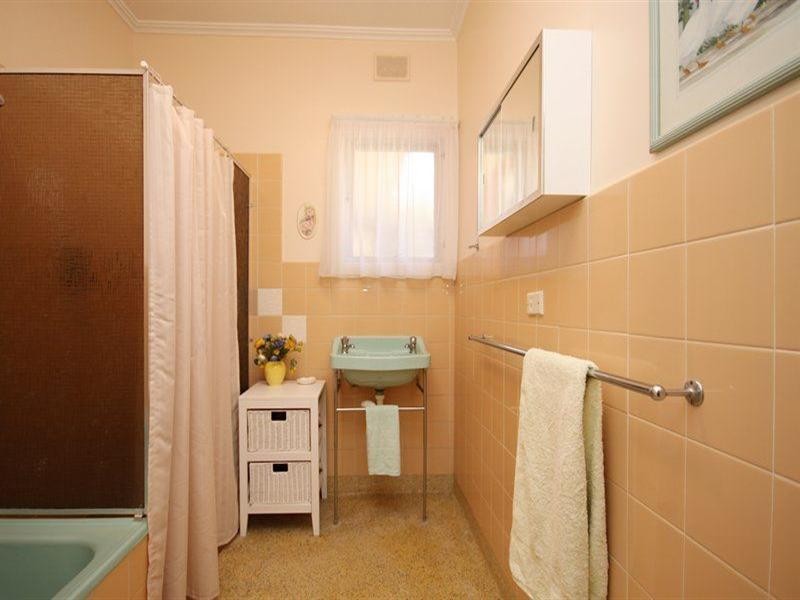 24 Gibson Street, West Beach SA 5024