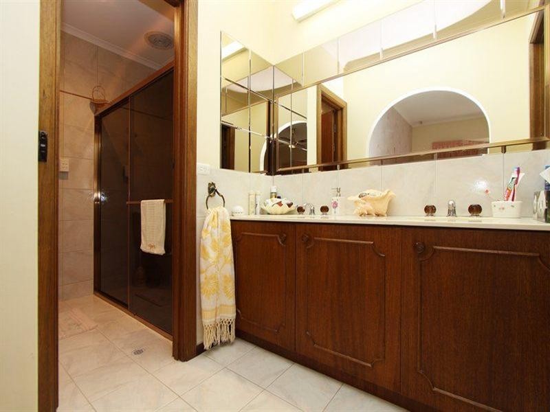 21 Liberman Court, West Lakes SA 5021