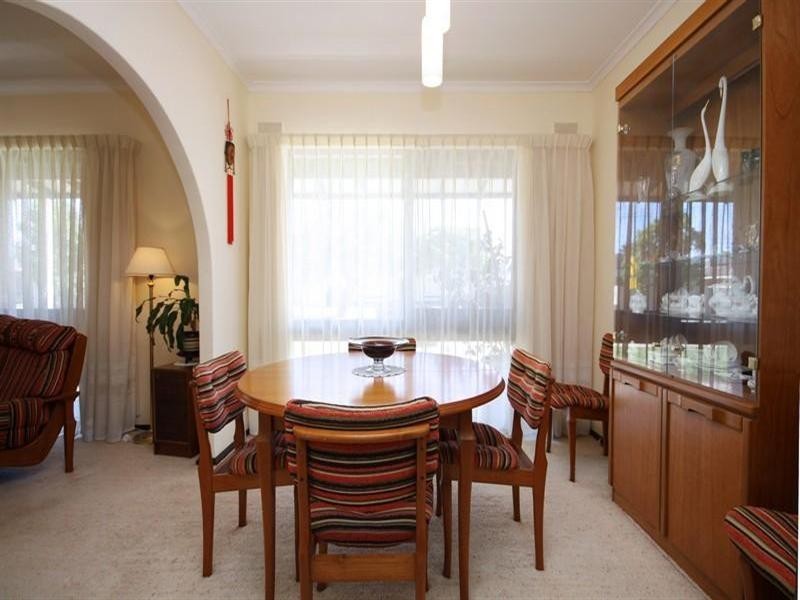 27 Southern Avenue, West Beach SA 5024