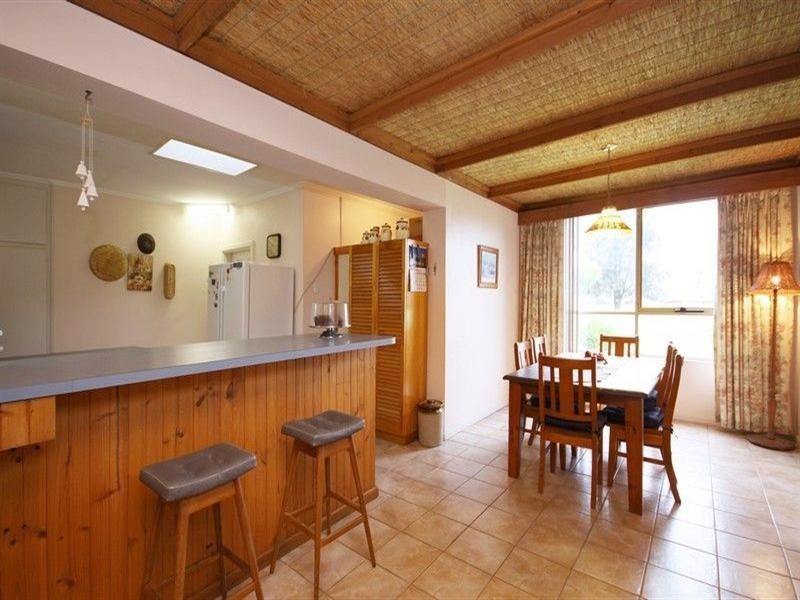 13 Fawnbrake Crescent, West Beach SA 5024