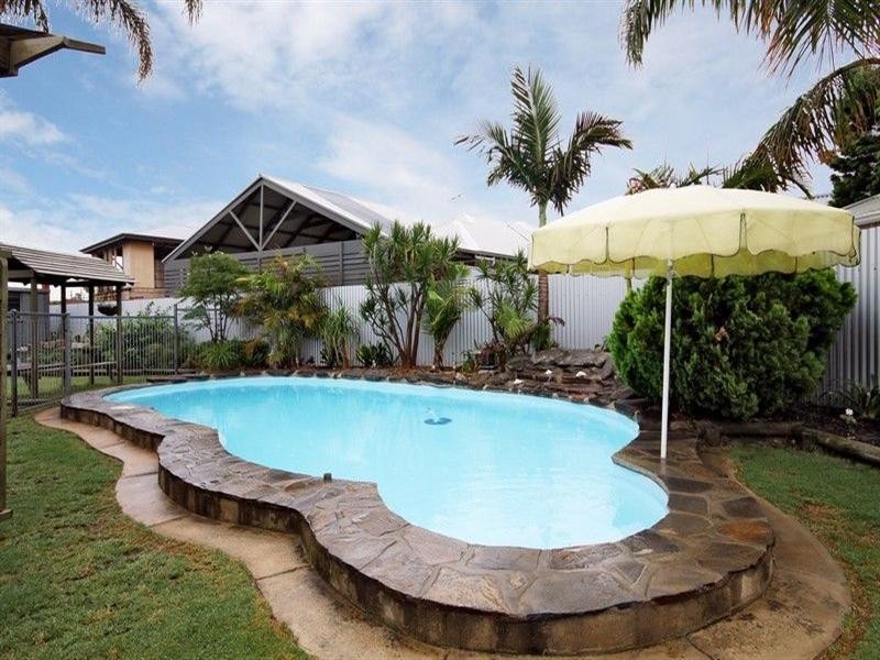 13 Fawnbrake Crescent, West Beach SA 5024