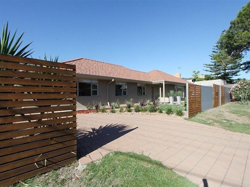 17 Shirley Crescent, West Beach SA 5024