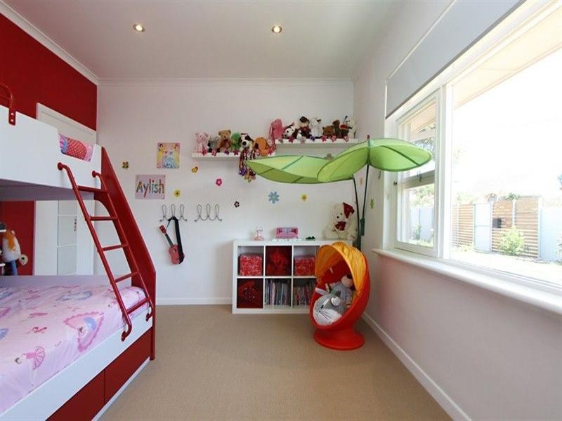 17 Shirley Crescent, West Beach SA 5024