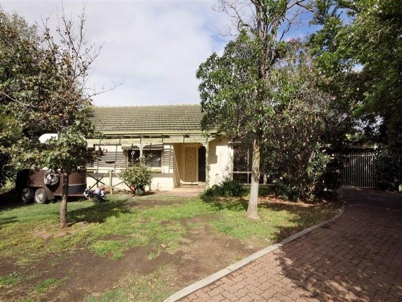 7 Kingswood Crescent, Lockleys SA 5032