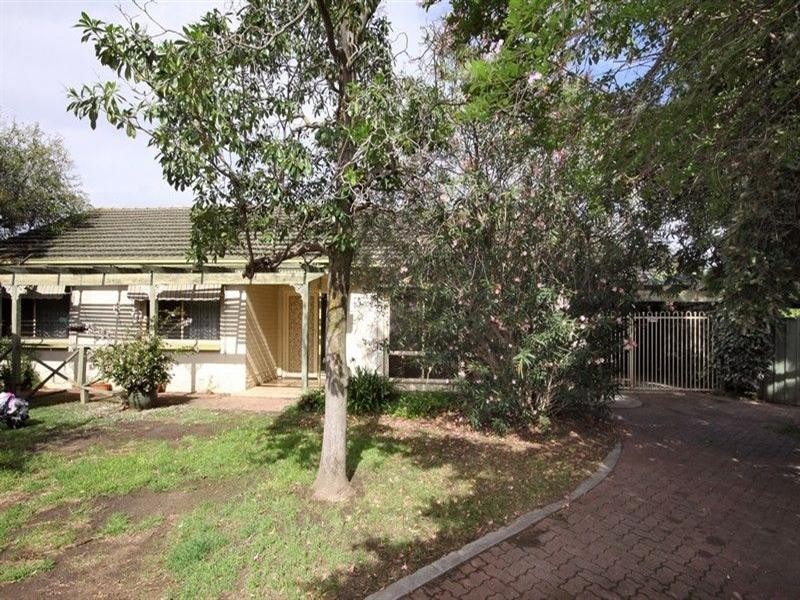 7 Kingswood Crescent, Lockleys SA 5032