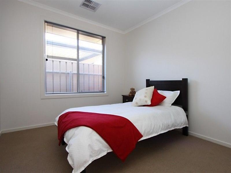 8 Victoria Parade, Semaphore Park SA 5019