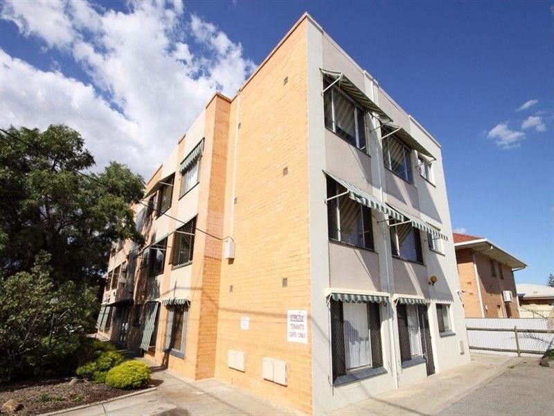 13/23 Military Road, West Beach SA 5024