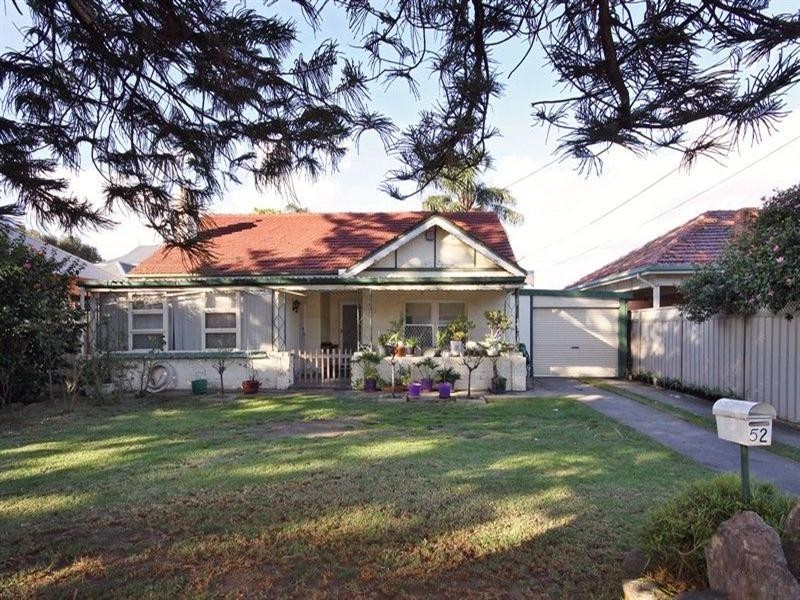 52 White Street, Henley Beach SA 5022