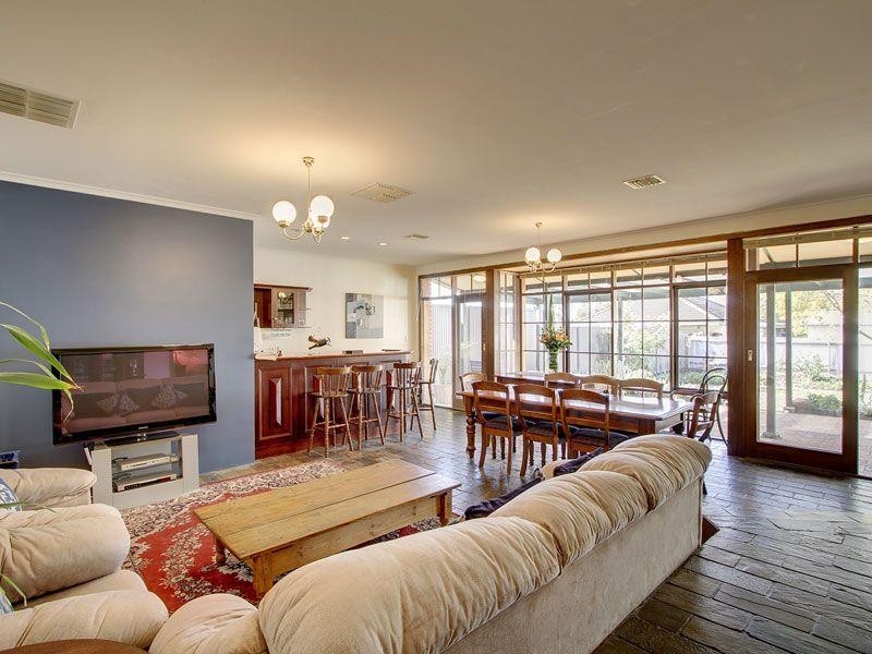 4 White Street, Henley Beach SA 5022