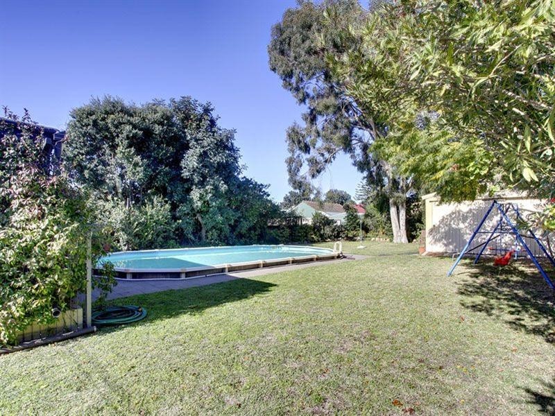 13 Reedie Street, Henley Beach SA 5022