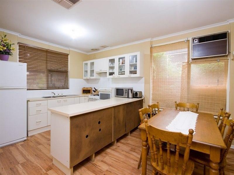 10 Tolley Road, Hope Valley SA 5090