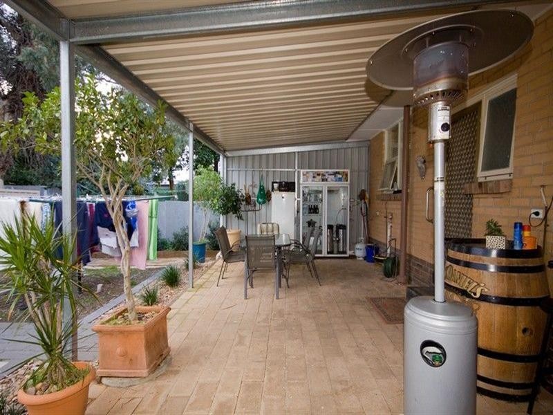 10 Tolley Road, Hope Valley SA 5090