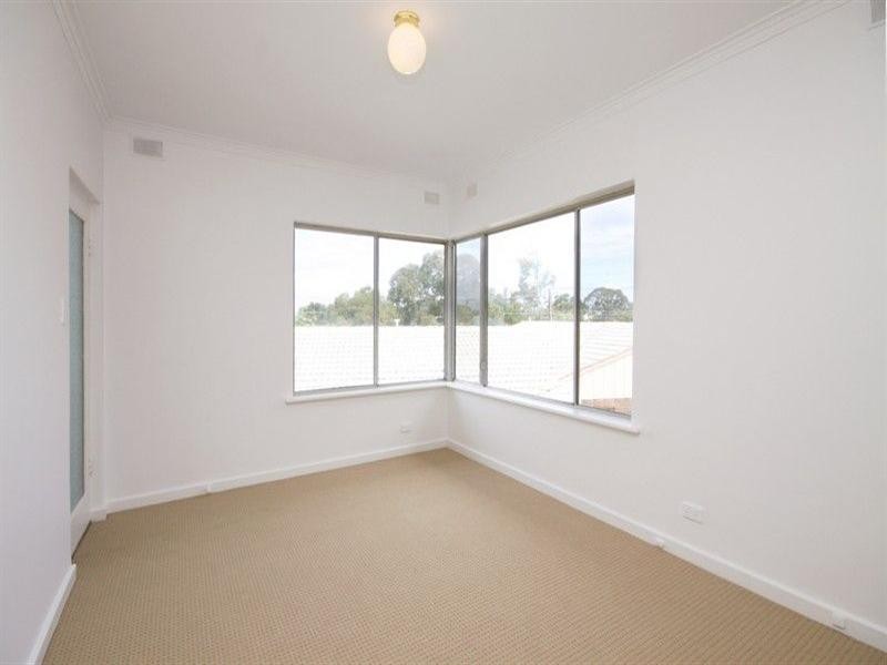 4/14 Pacific Parade, West Beach SA 5024